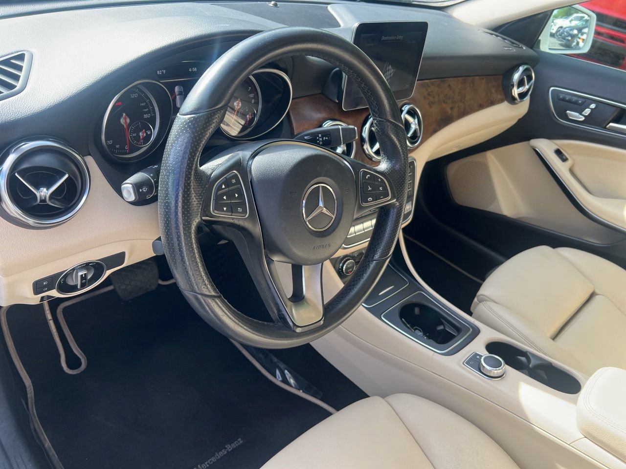 Used 2018 Mercedes-Benz GLA 250 4MATIC w/ Convenience Package image 18