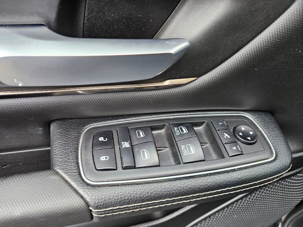 Used 2020 RAM 1500 Sport w/ Level 2 Equipment Goup w/2_L image 17