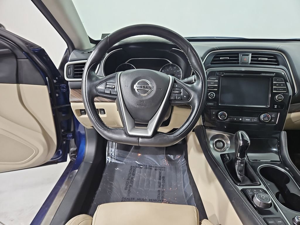Used 2017 Nissan Maxima Platinum image 14