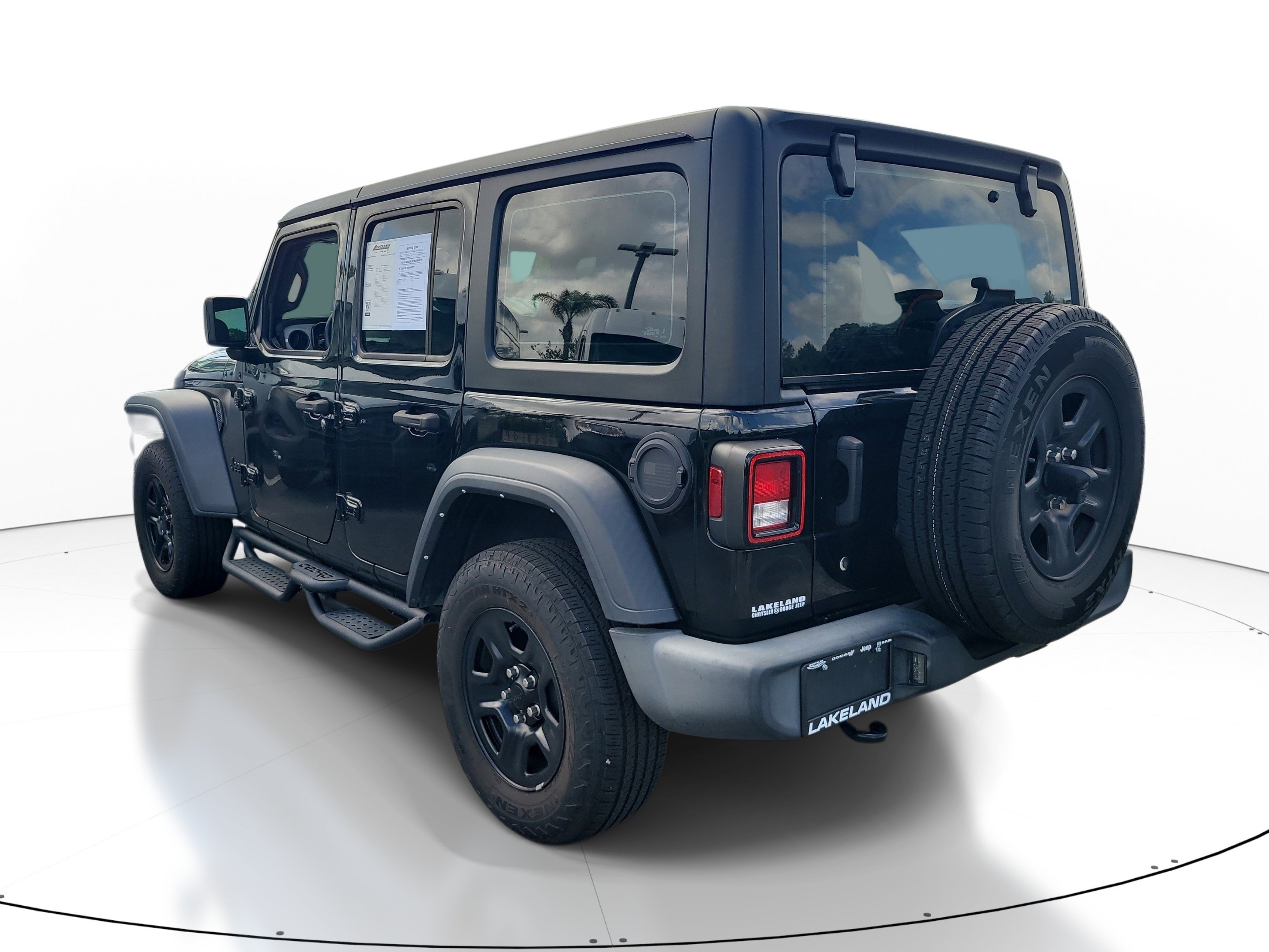 Used 2024 Jeep Wrangler Unlimited Sport AWD/4WD image 6