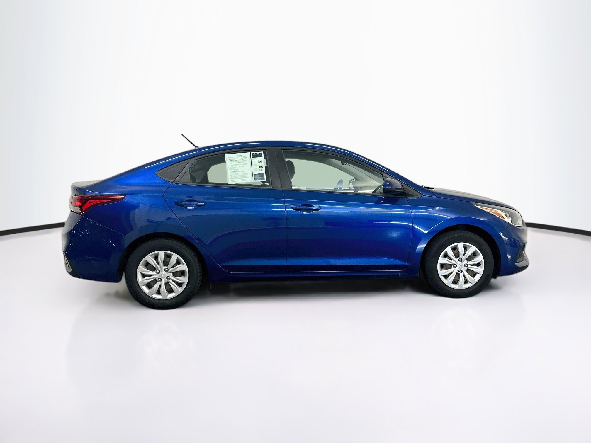 Used 2020 Hyundai Accent SE FWD image 10