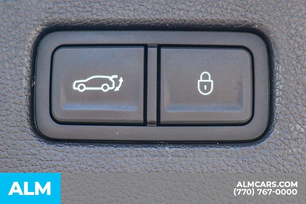 Used 2025 Genesis GV80 2.5T Standard AWD/4WD image 23