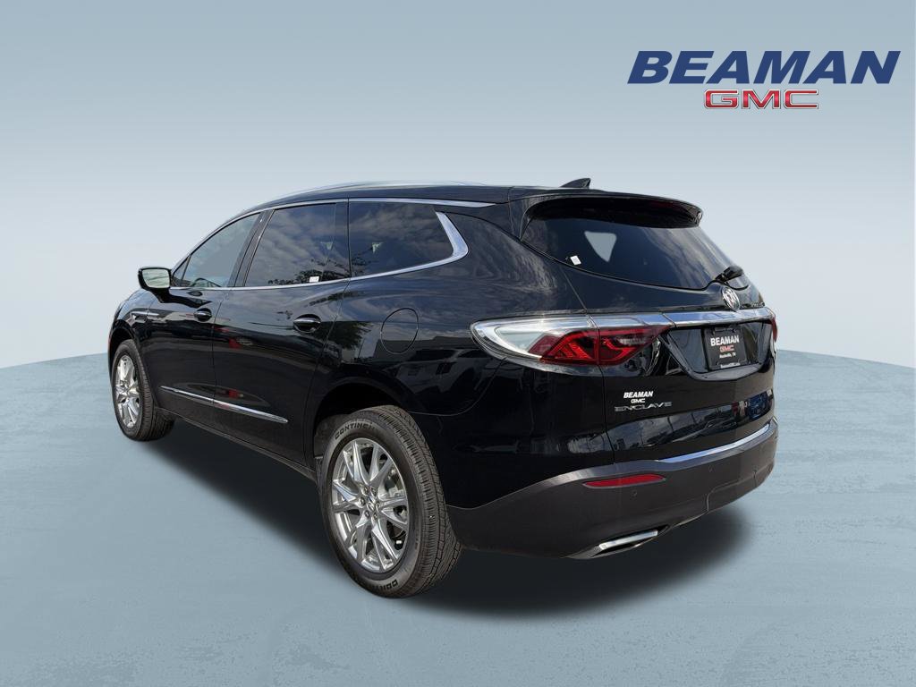 Used 2023 Buick Enclave Premium w/ Experience Buick Package FWD image 5