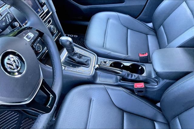 Used 2020 Volkswagen Golf 4-Door FWD image 13