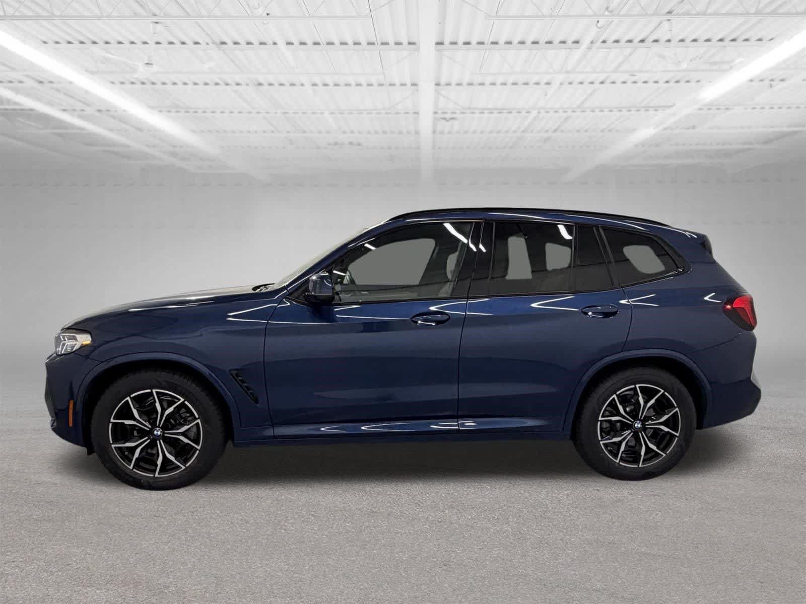 Used 2023 BMW X3 xDrive30i w/ M Sport Package AWD/4WD image 2