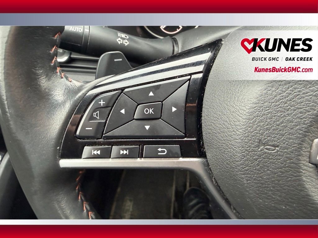 Used 2023 Nissan Altima 2.5 SR w/ SR Premium Package FWD image 10