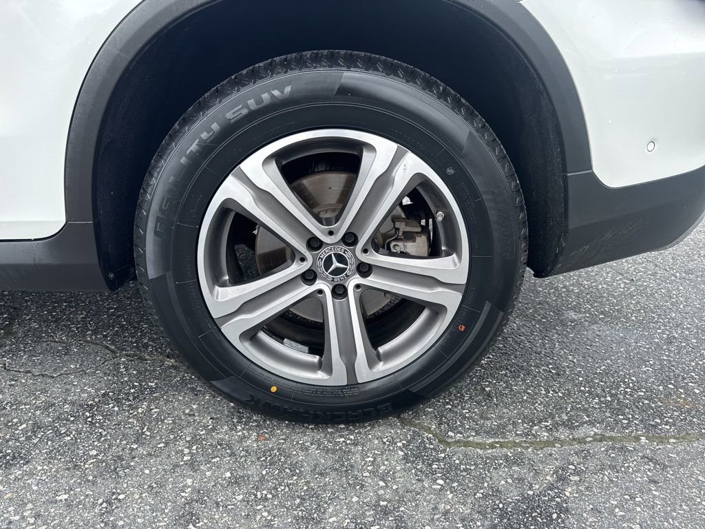 Used 2021 Mercedes-Benz GLC 300 4MATIC image 28