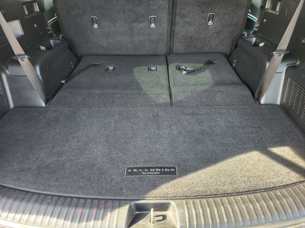 Used 2022 Kia Telluride EX image 32