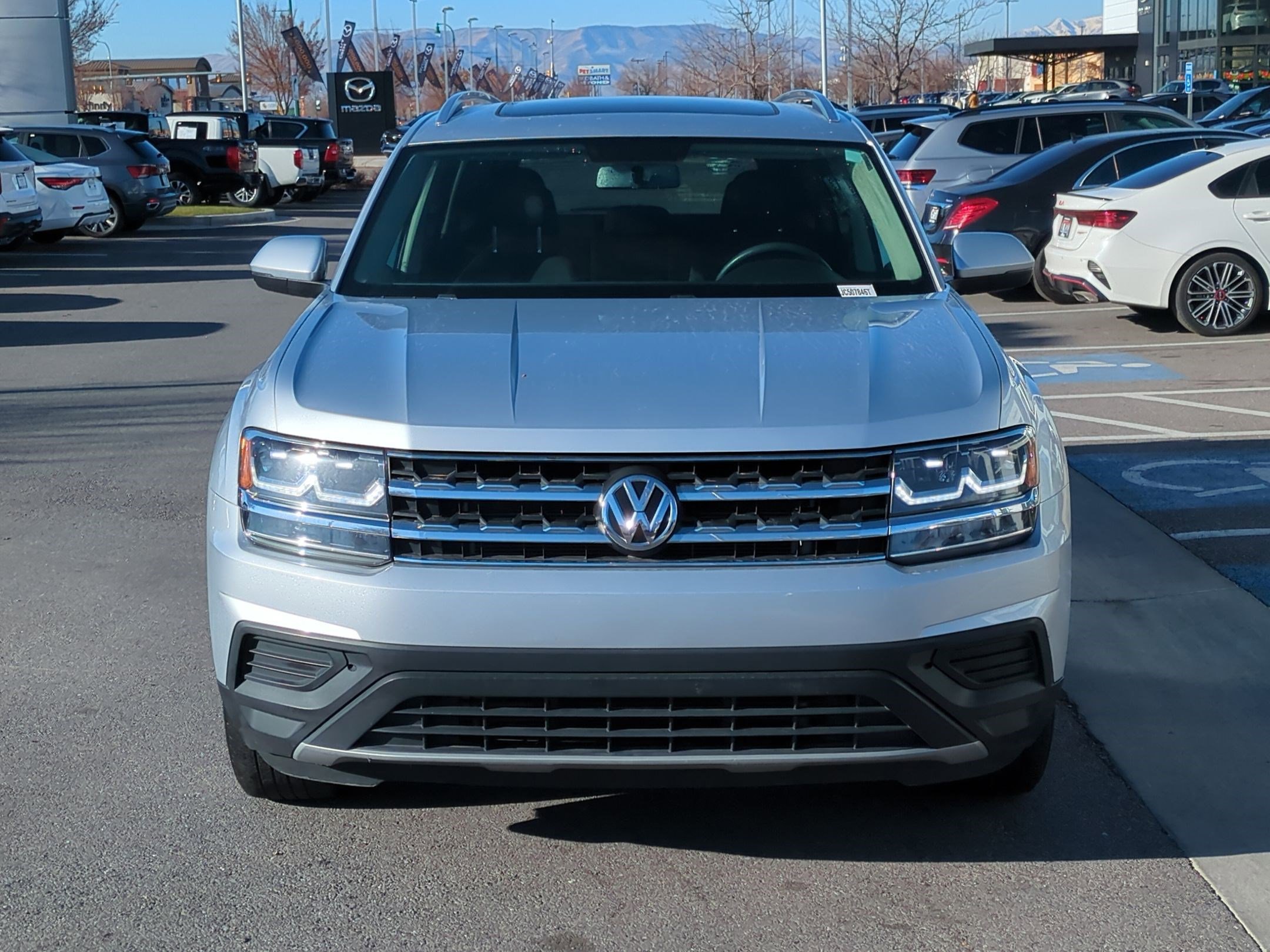 Used 2018 Volkswagen Atlas Launch Edition image 11