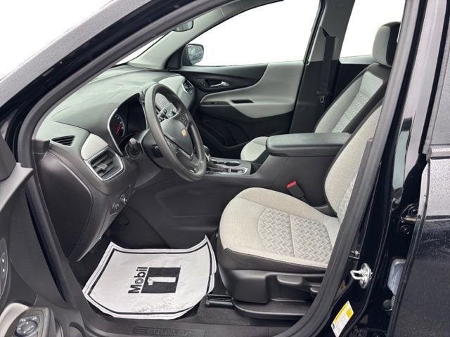 Used 2024 Chevrolet Equinox LS w/ Driver Confidence II Package image 10