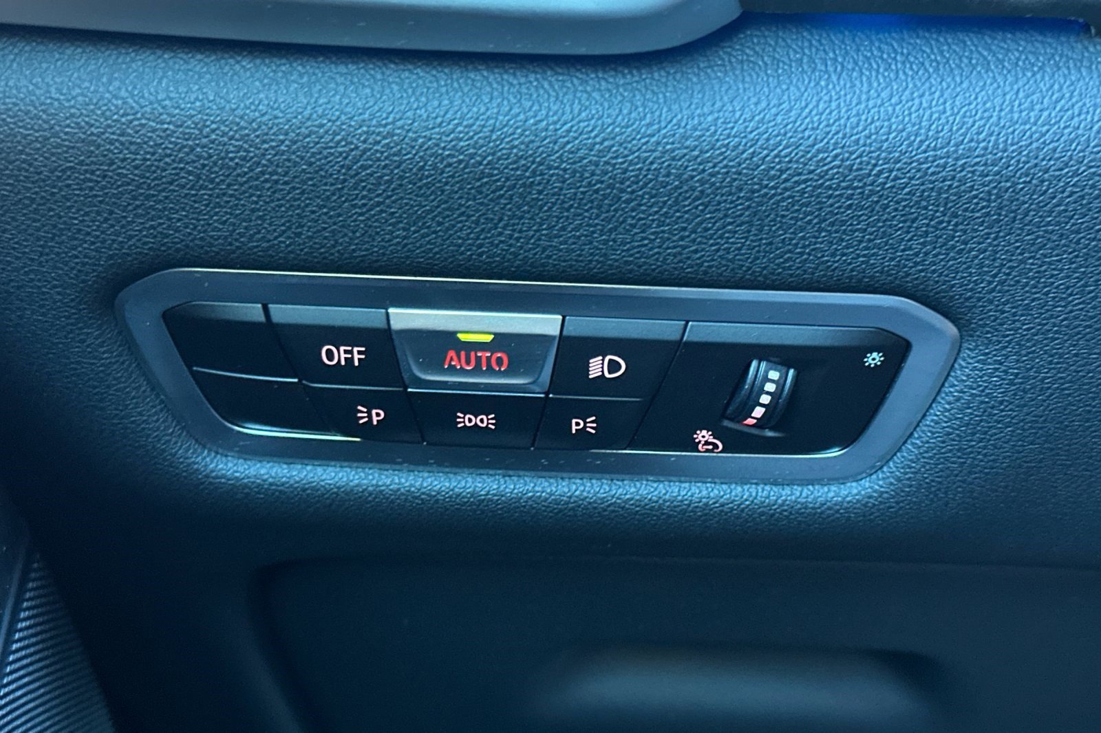 Used 2022 BMW X5 xDrive45e w/ M Sport Package image 36