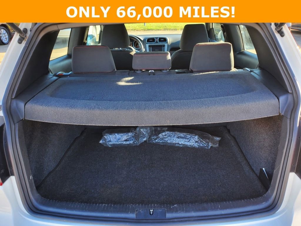 Used 2012 Volkswagen Golf 2-Door image 6