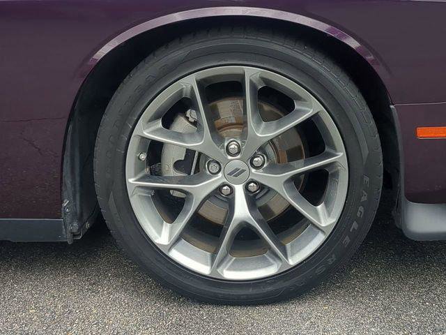 Certified 2022 Dodge Challenger GT RWD image 11