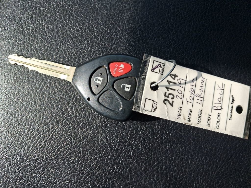 Used 2019 Toyota 4Runner SR5 Premium image 36