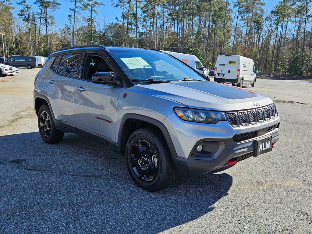 Used 2024 Jeep Compass Trailhawk image 1