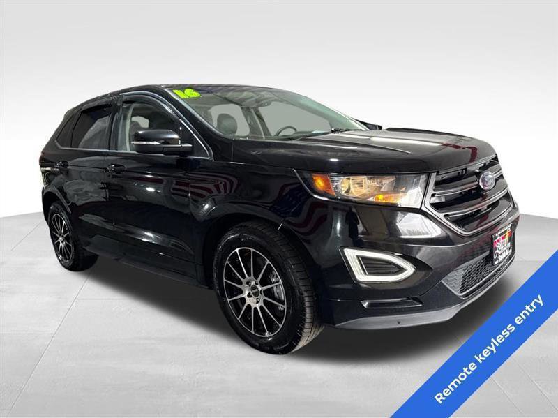 Used 2016 Ford Edge Sport w/ Technology Package image 3