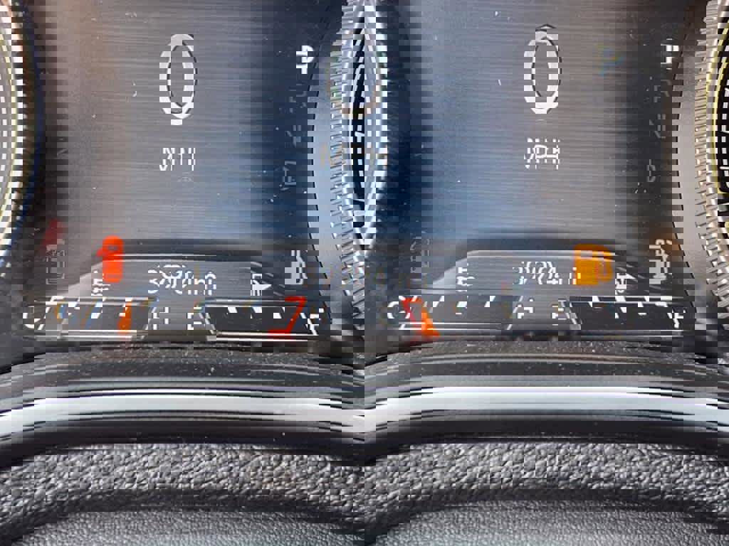 Used 2022 Jeep Cherokee Trailhawk w/ Comfort/Convenience Group image 24