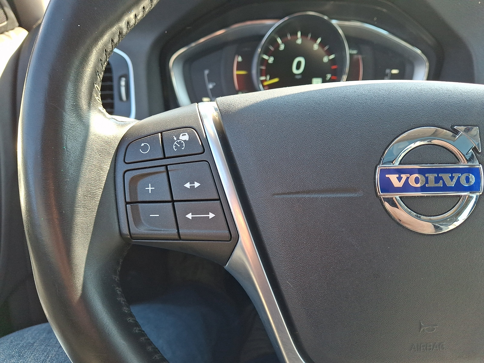 Used 2015 Volvo S60 T5 Platinum AWD/4WD image 23