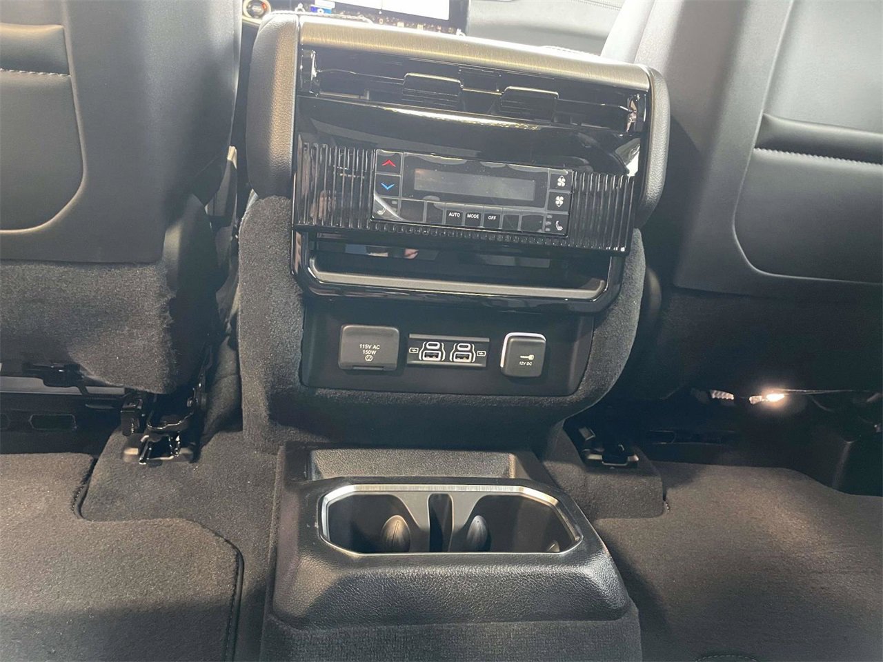 New 2025 Jeep Wagoneer Series II image 31