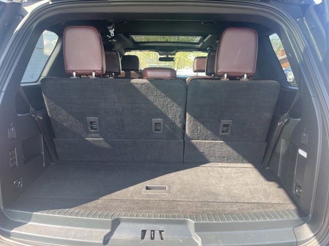Used 2023 Ford Expedition Limited AWD/4WD image 14