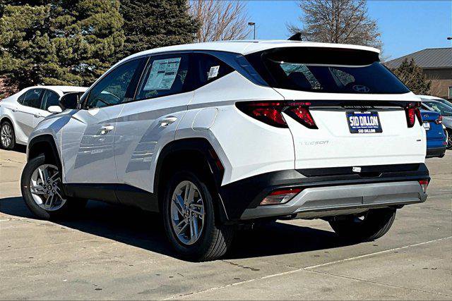 New 2025 Hyundai Tucson SE image 3