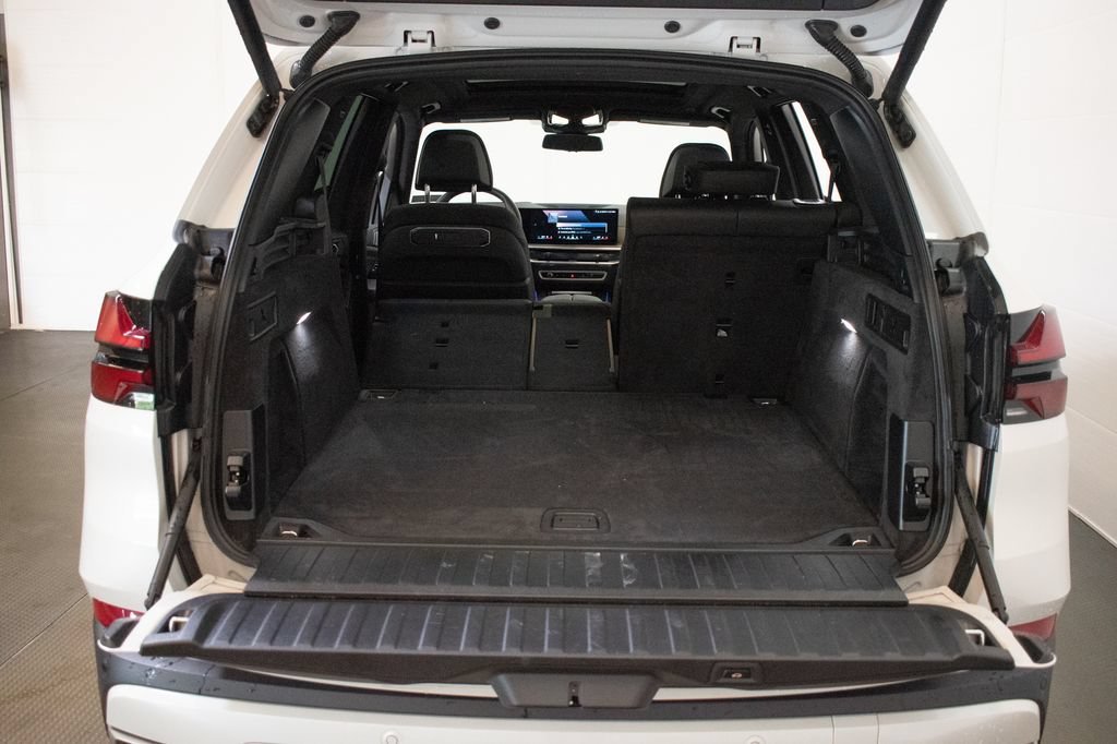 Used 2024 BMW X5 xDrive40i w/ Premium Package AWD/4WD image 27