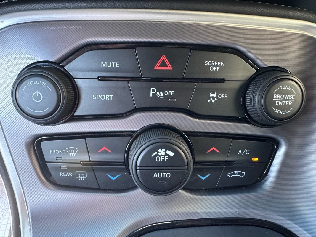 Used 2019 Dodge Challenger R/T RWD image 24