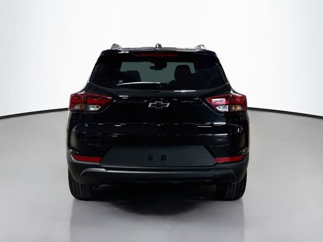 New 2026 Chevrolet TrailBlazer LT w/ Midnight Edition FWD image 7