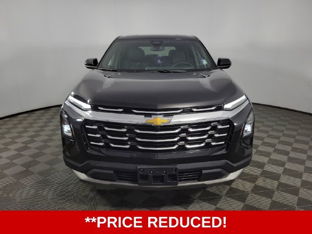 Used 2026 Chevrolet Equinox LT AWD/4WD image 2