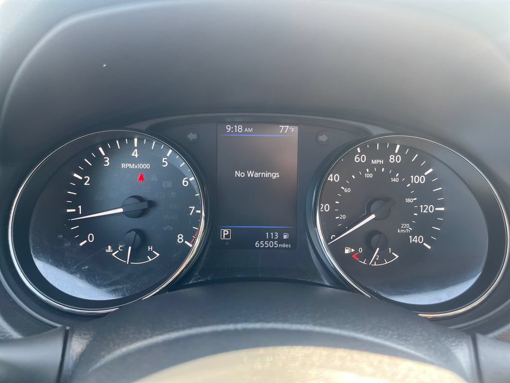 Used 2019 Nissan Rogue SV w/ Premium Package FWD image 12