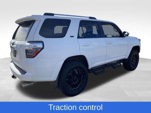 Used 2019 Toyota 4Runner SR5 Premium image 5