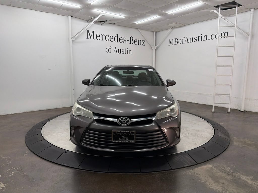 Used 2017 Toyota Camry FWD image 2