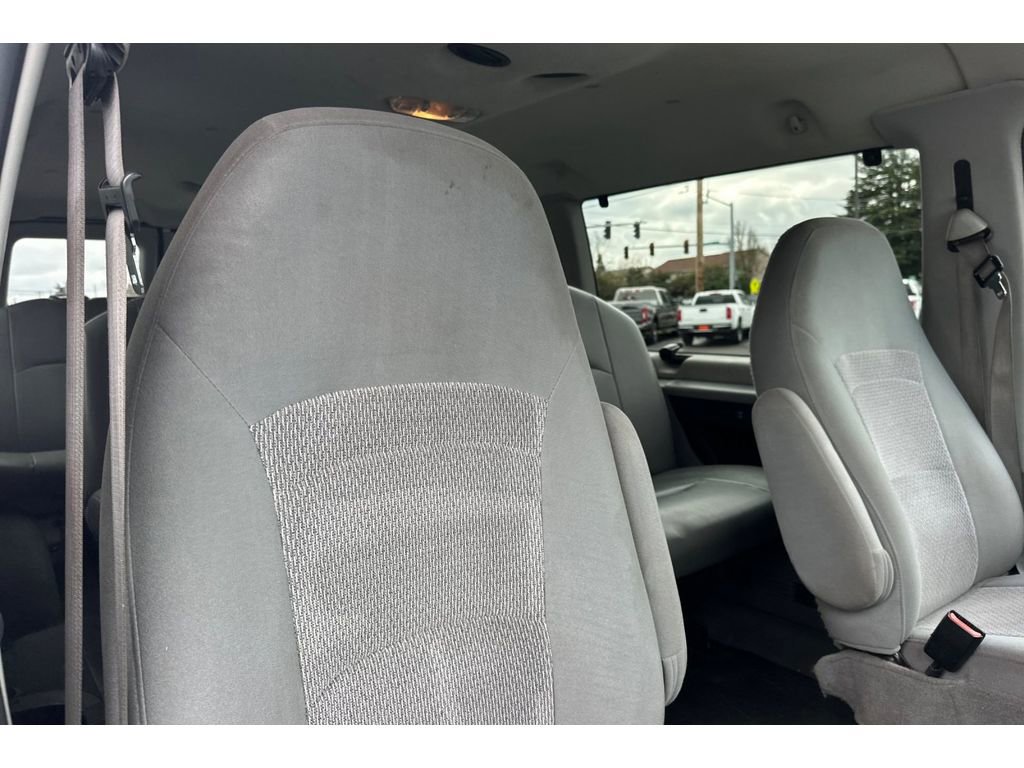 Used 2006 Ford E-350 and Econoline 350 XL image 20
