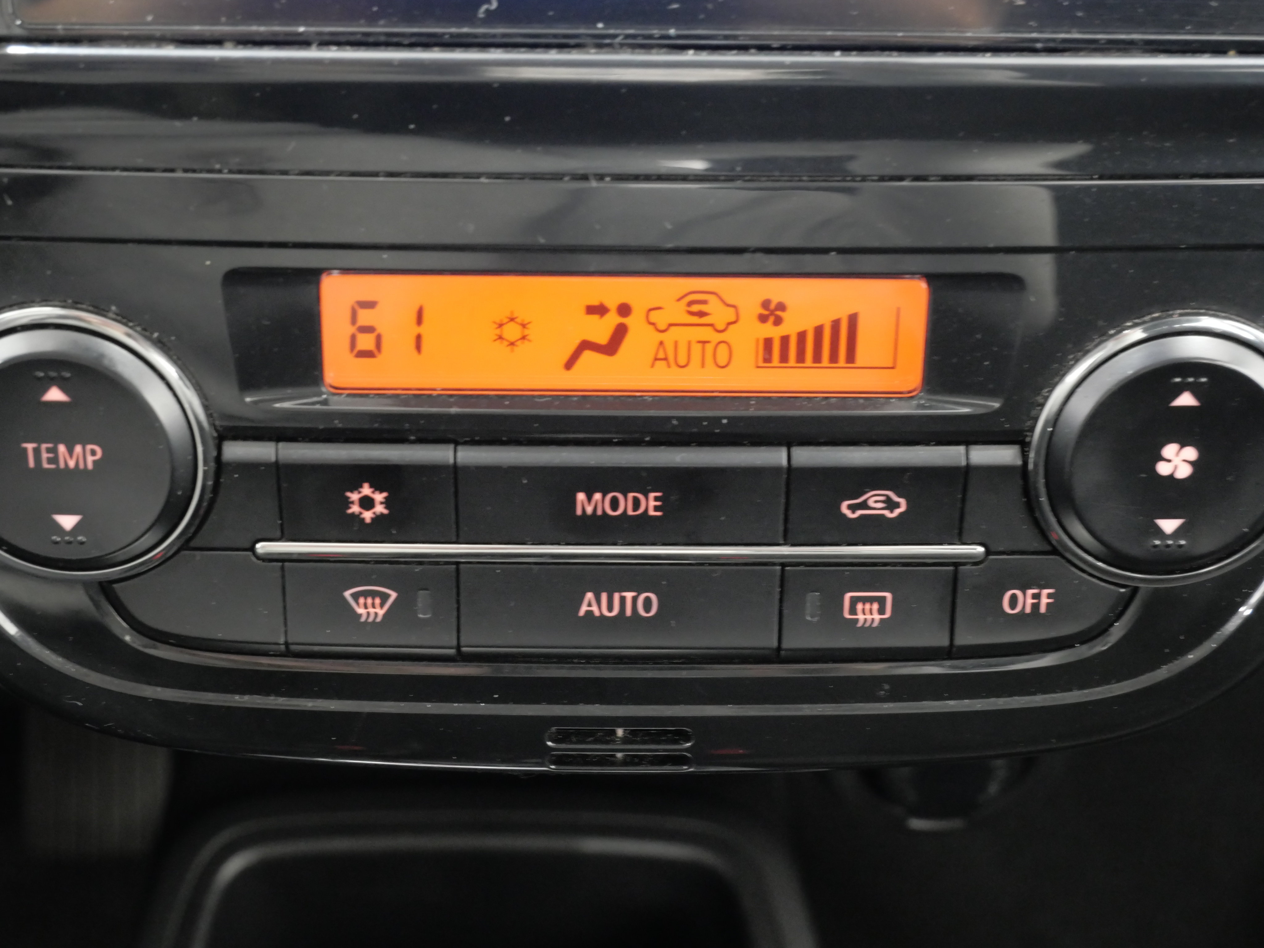 Used 2024 Mitsubishi Mirage ES FWD image 19