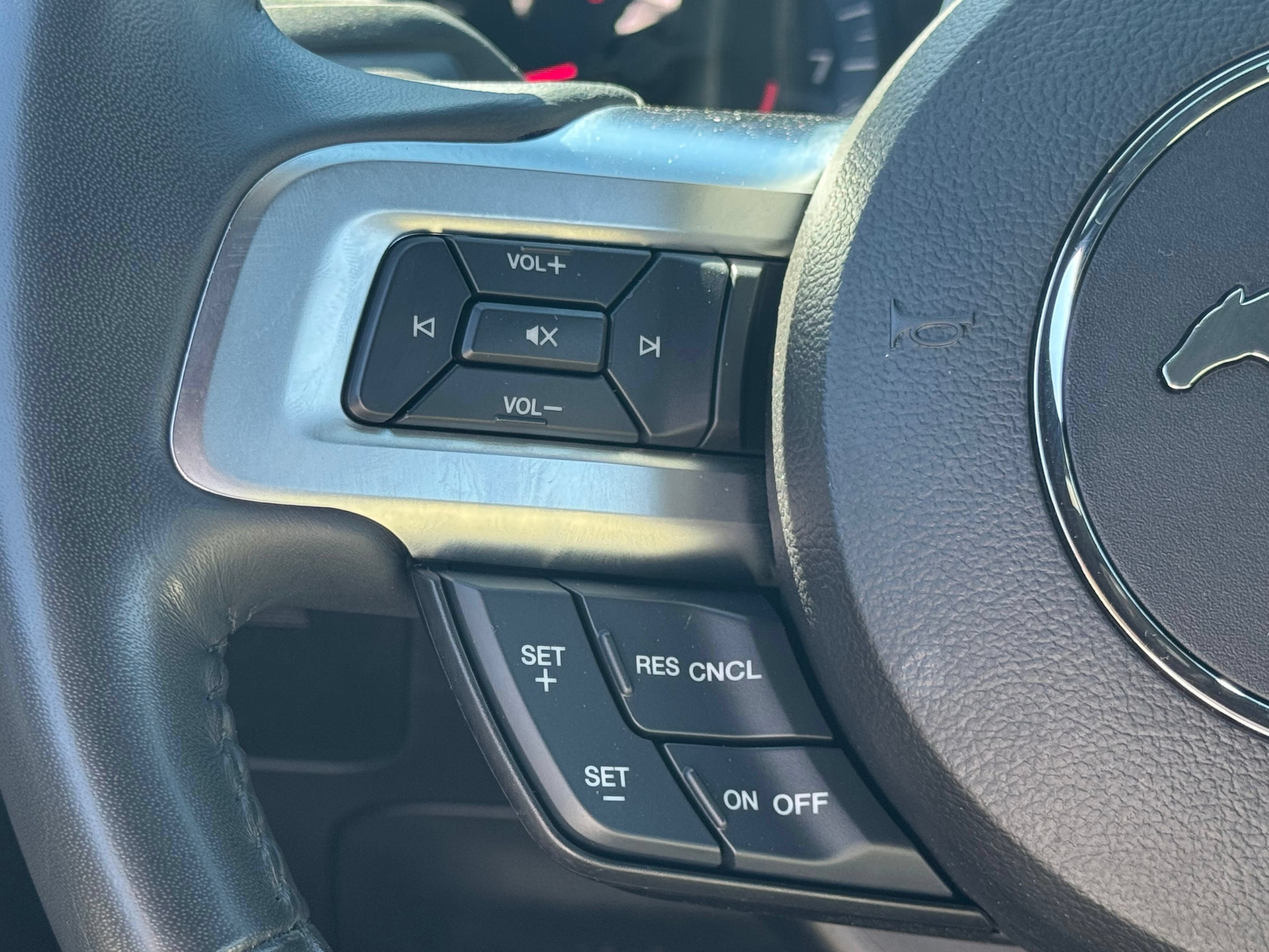 Used 2018 Ford Mustang GT RWD image 43