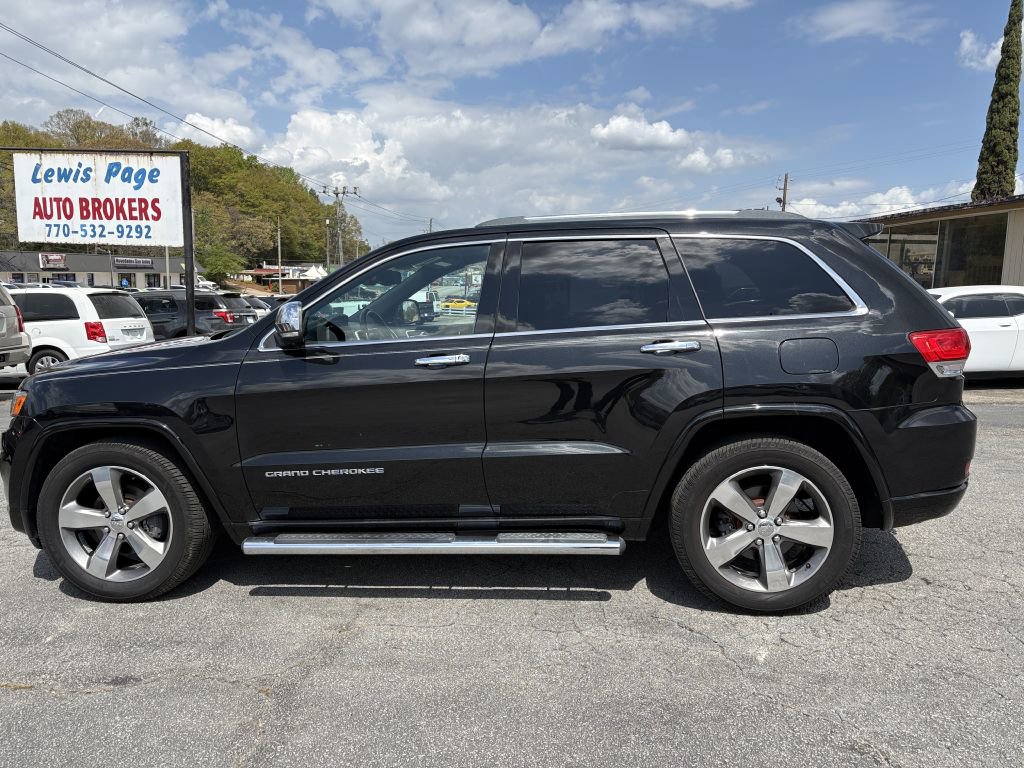 Used 2014 Jeep Grand Cherokee Overland w/ Trailer Tow Group IV RWD image 2