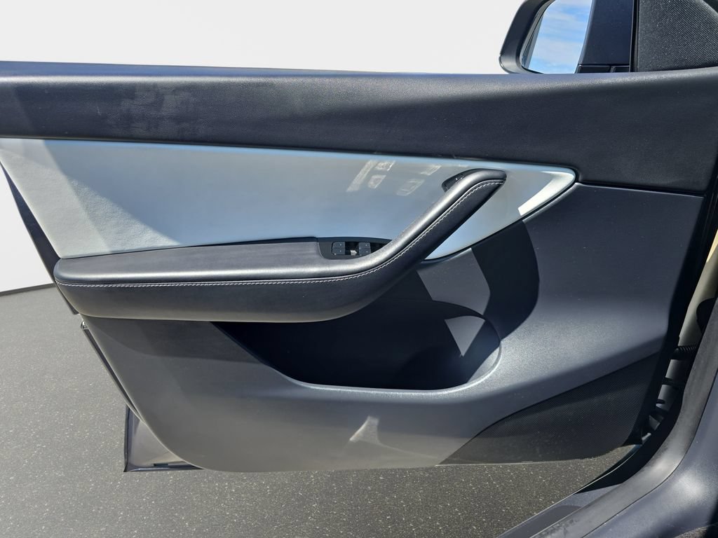Used 2020 Tesla Model Y Performance AWD/4WD image 30
