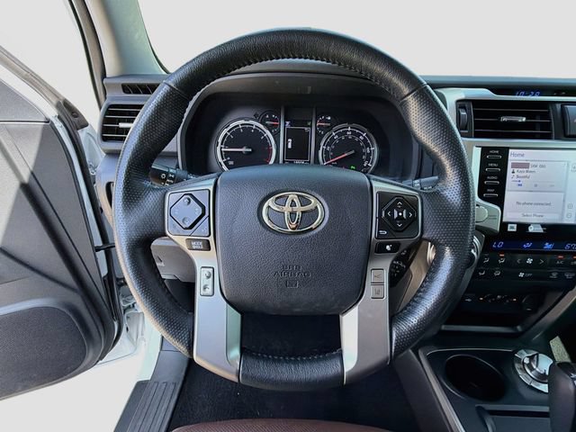 Used 2024 Toyota 4Runner Limited AWD/4WD image 37