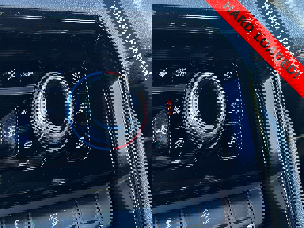 Used 2025 GMC Sierra 1500 AT4 w/ AT4 Premium Package image 24