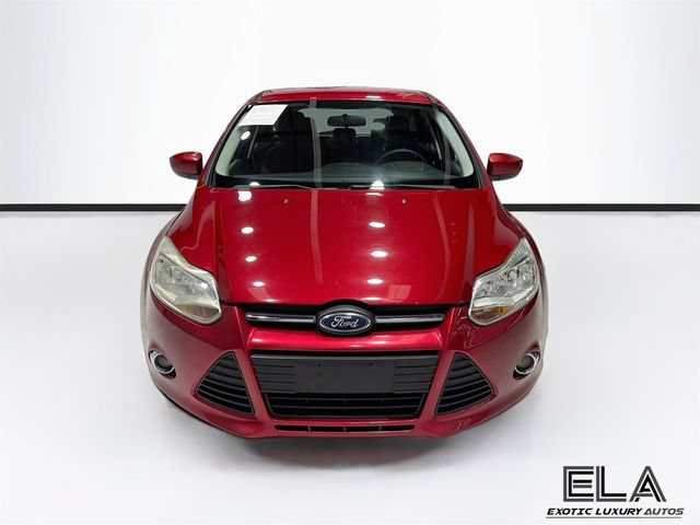 Used 2012 Ford Focus SE FWD image 4