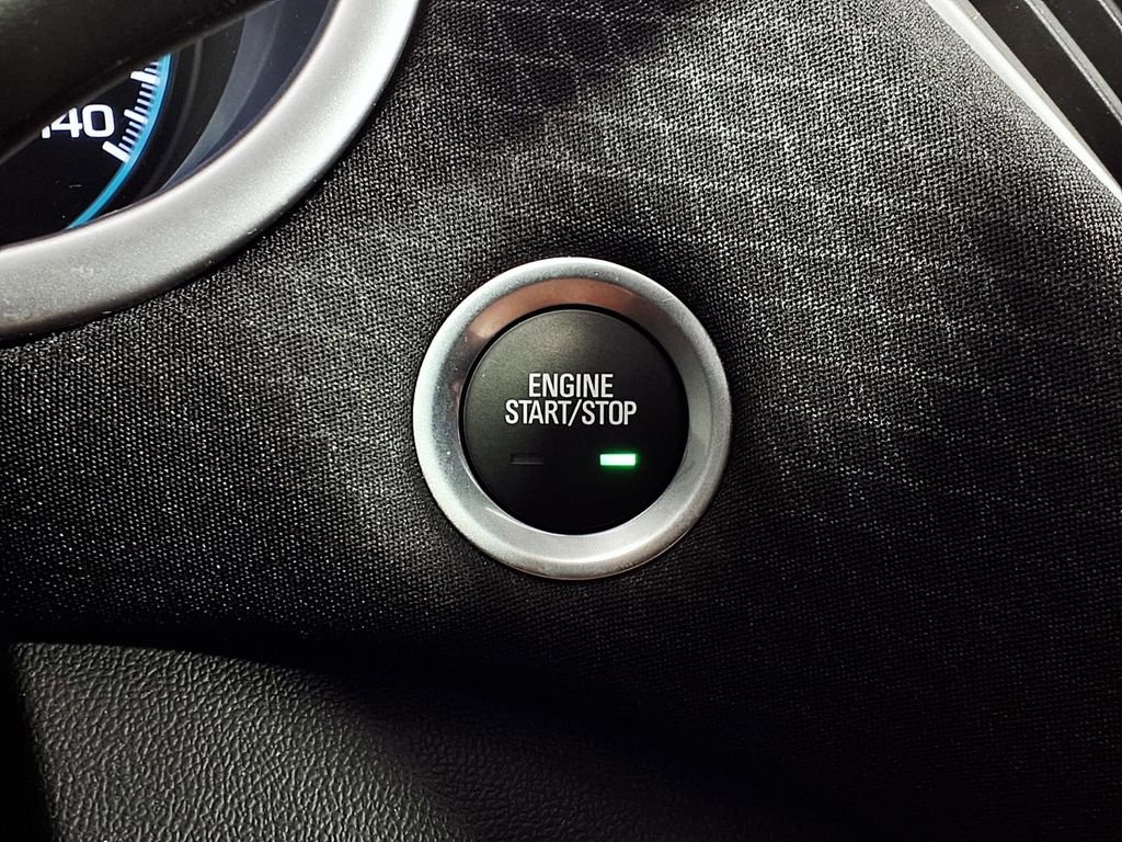 Used 2025 Chevrolet Malibu LS image 16