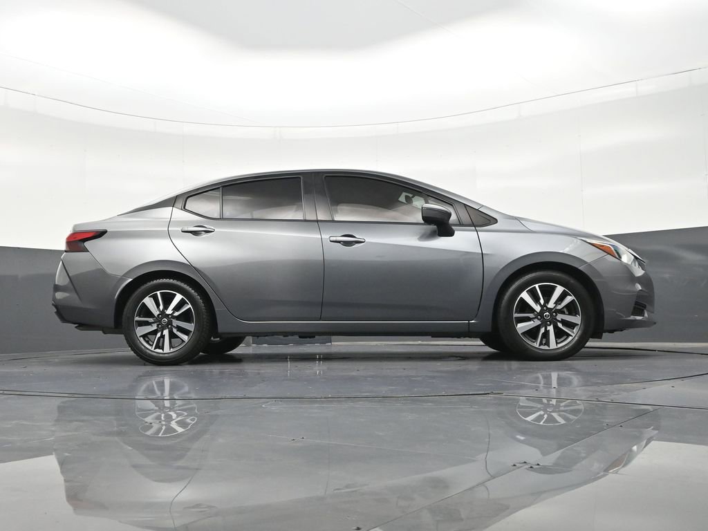 Used 2021 Nissan Versa SV FWD image 23