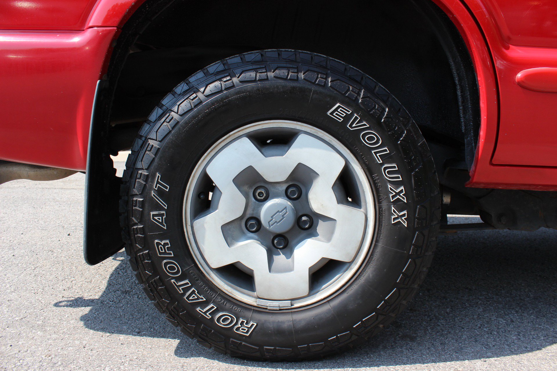 Used 2004 Chevrolet Blazer LS w/ Preferred Equipment Group AWD/4WD image 39