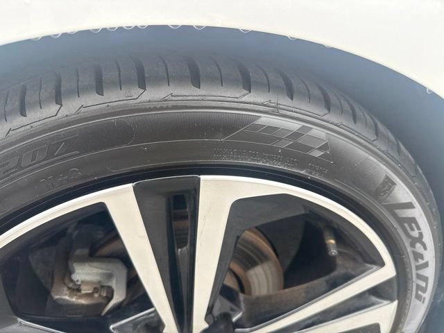 Used 2023 Nissan Sentra SR FWD image 10