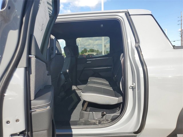 New 2026 GMC Sierra EV Elevation w/ Premium Package image 9