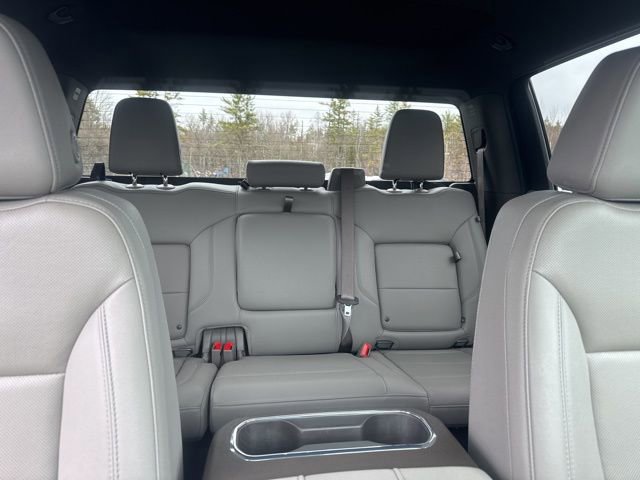 Used 2025 Chevrolet Silverado 1500 LTZ image 44