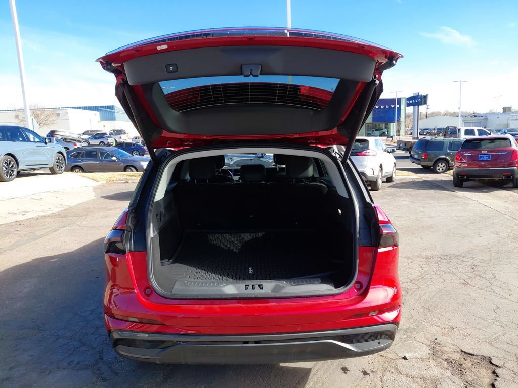 New 2026 Lincoln Nautilus Premier w/ Equipment Group 102A AWD/4WD image 27