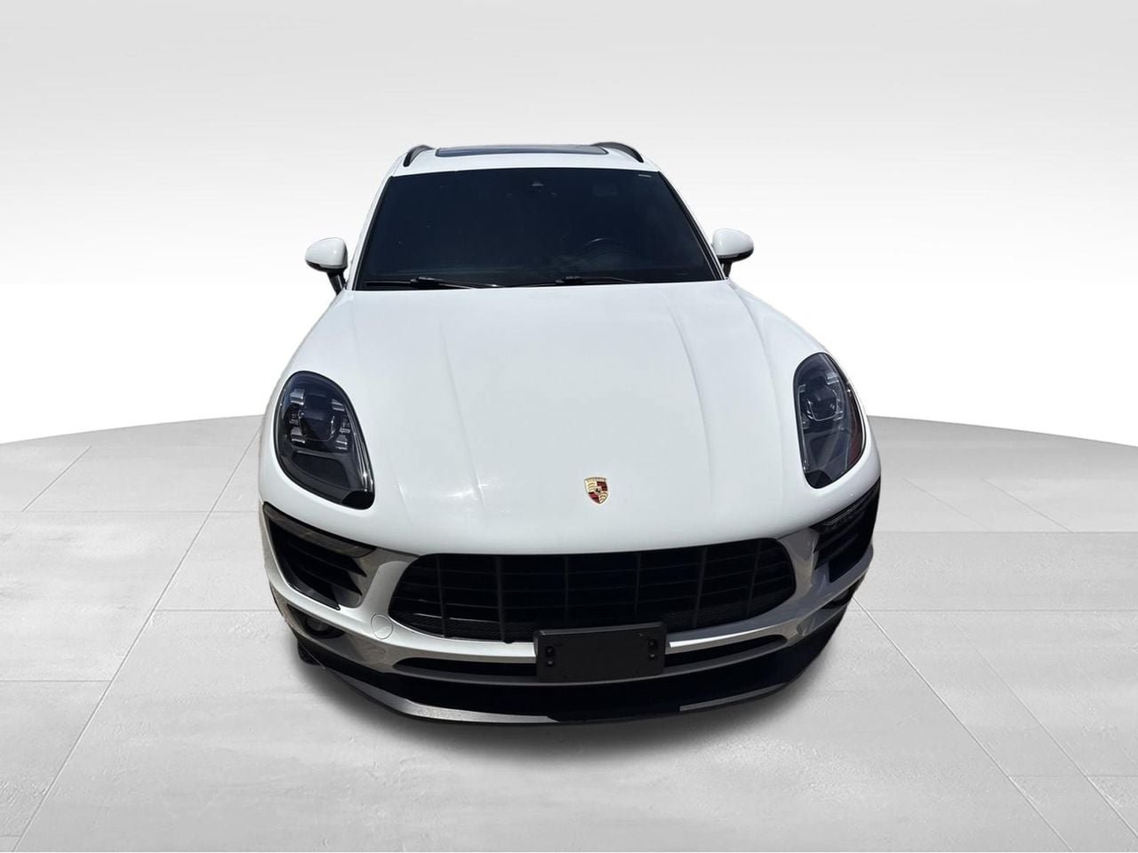 Used 2018 Porsche Macan AWD/4WD image 7