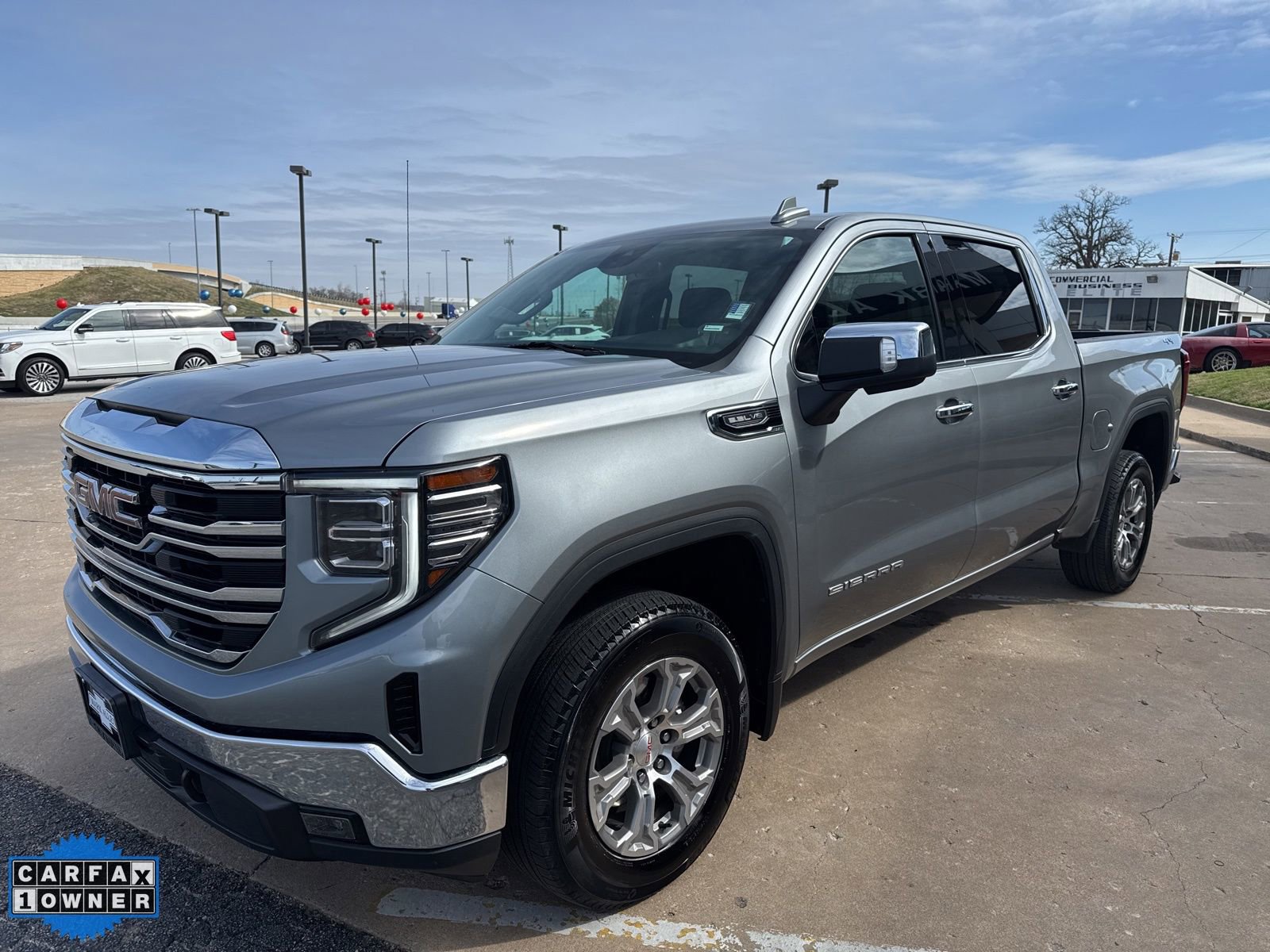 Used 2025 GMC Sierra 1500 SLT image 7