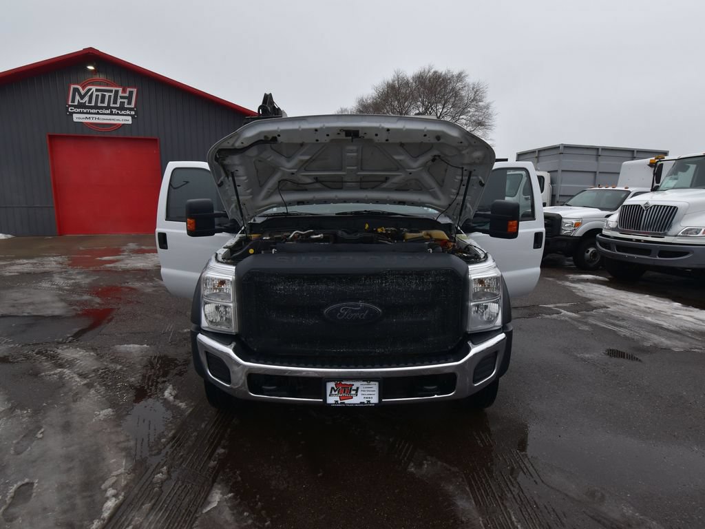 Used 2016 Ford F550 4x4 Regular Cab Super Duty image 12